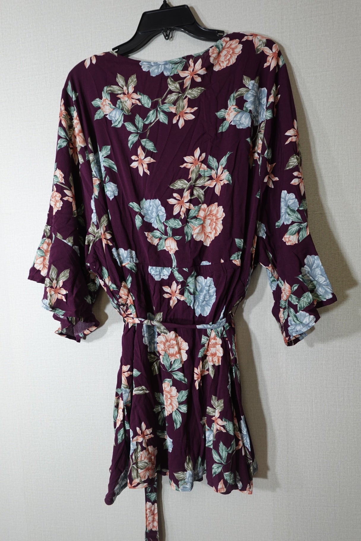 TORRID, NWT Short Sleeve Top, 28
