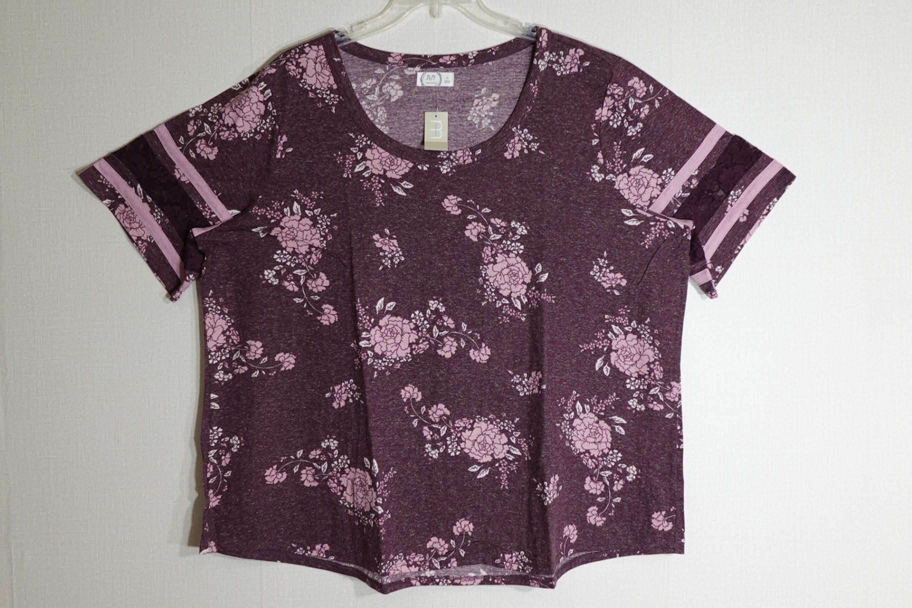 Maurices, NWT Short Sleeves Top, 3X