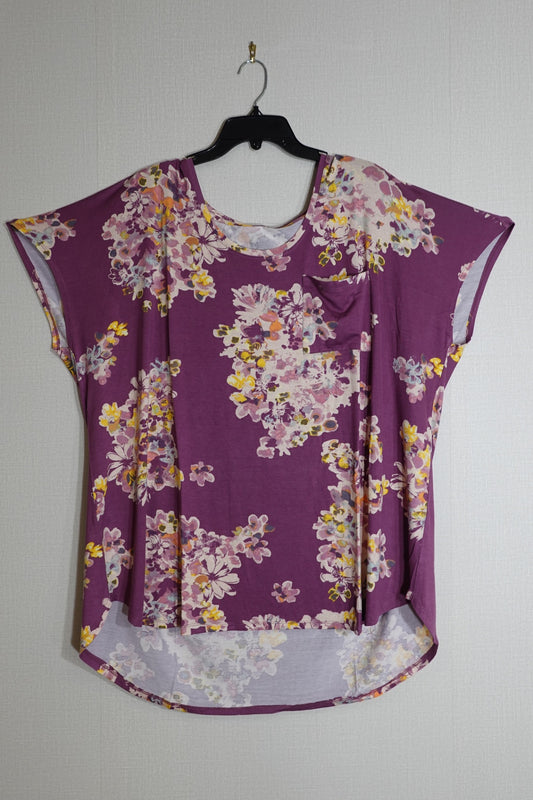Maurices, NWT Short Sleeves Top, 3X