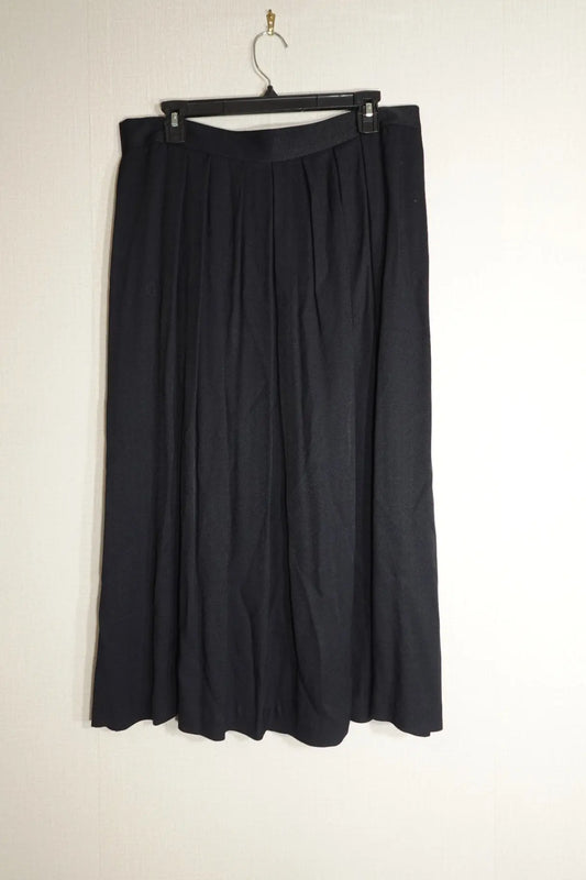 Jessica Howard, Skirt Set, 18 Jessica Howard Skirt Set More To Love Consignment