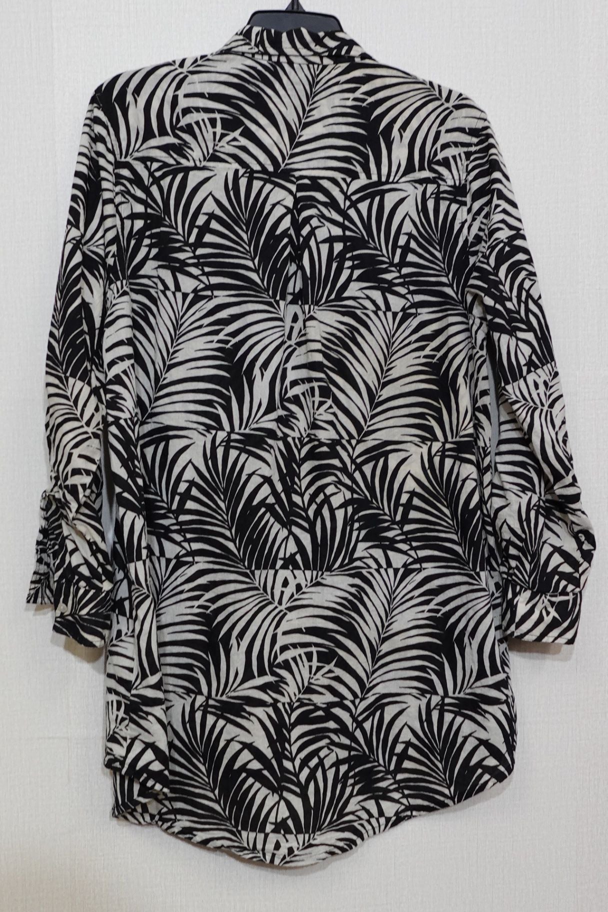 True Destinations, 3/4 Sleeve Button Down Top, Large