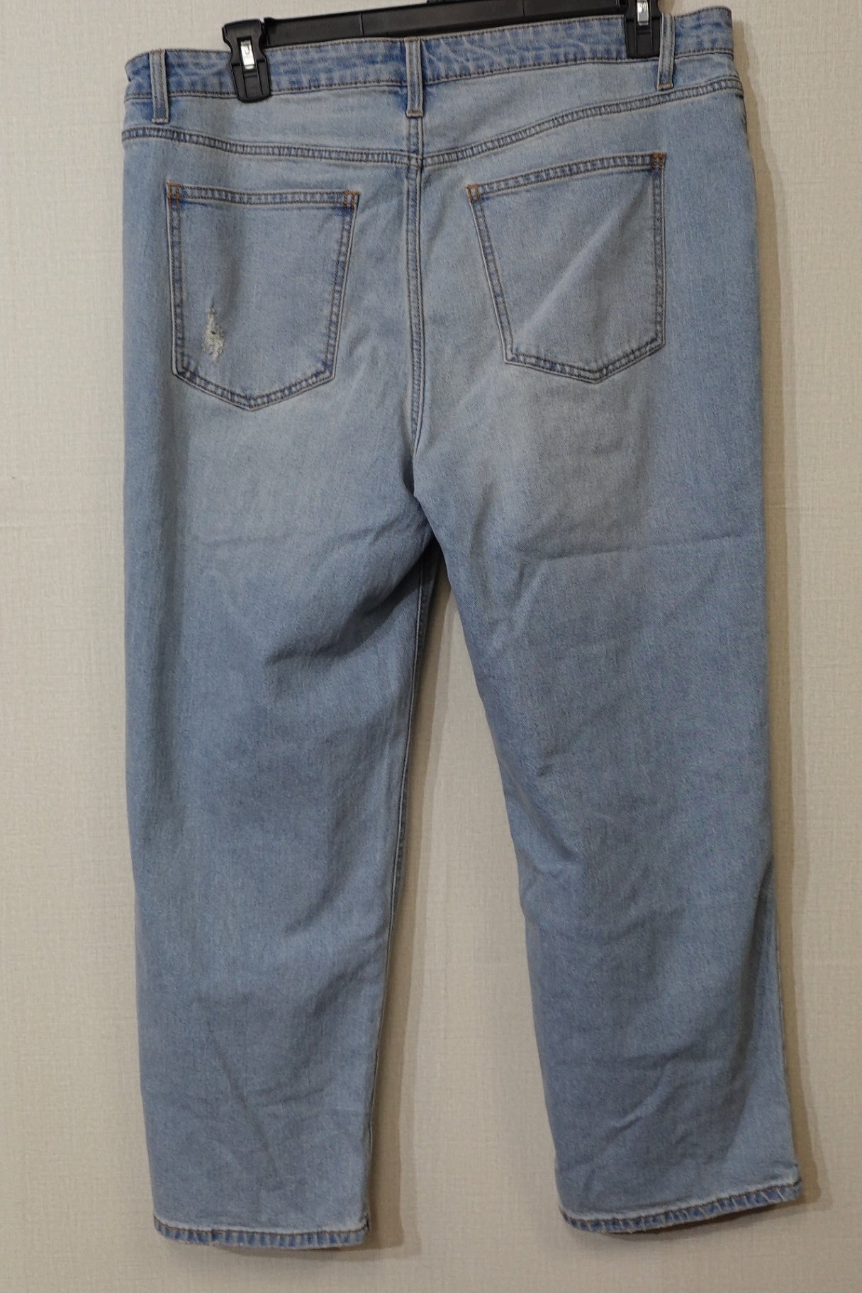 No Boundaries, NEW Jeans: Straight, 20 Short
