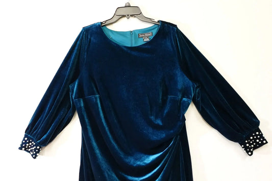 Jessica Howard, Velvet Dress, 18W Jessica Howard Velvet Dress More To Love Consignment