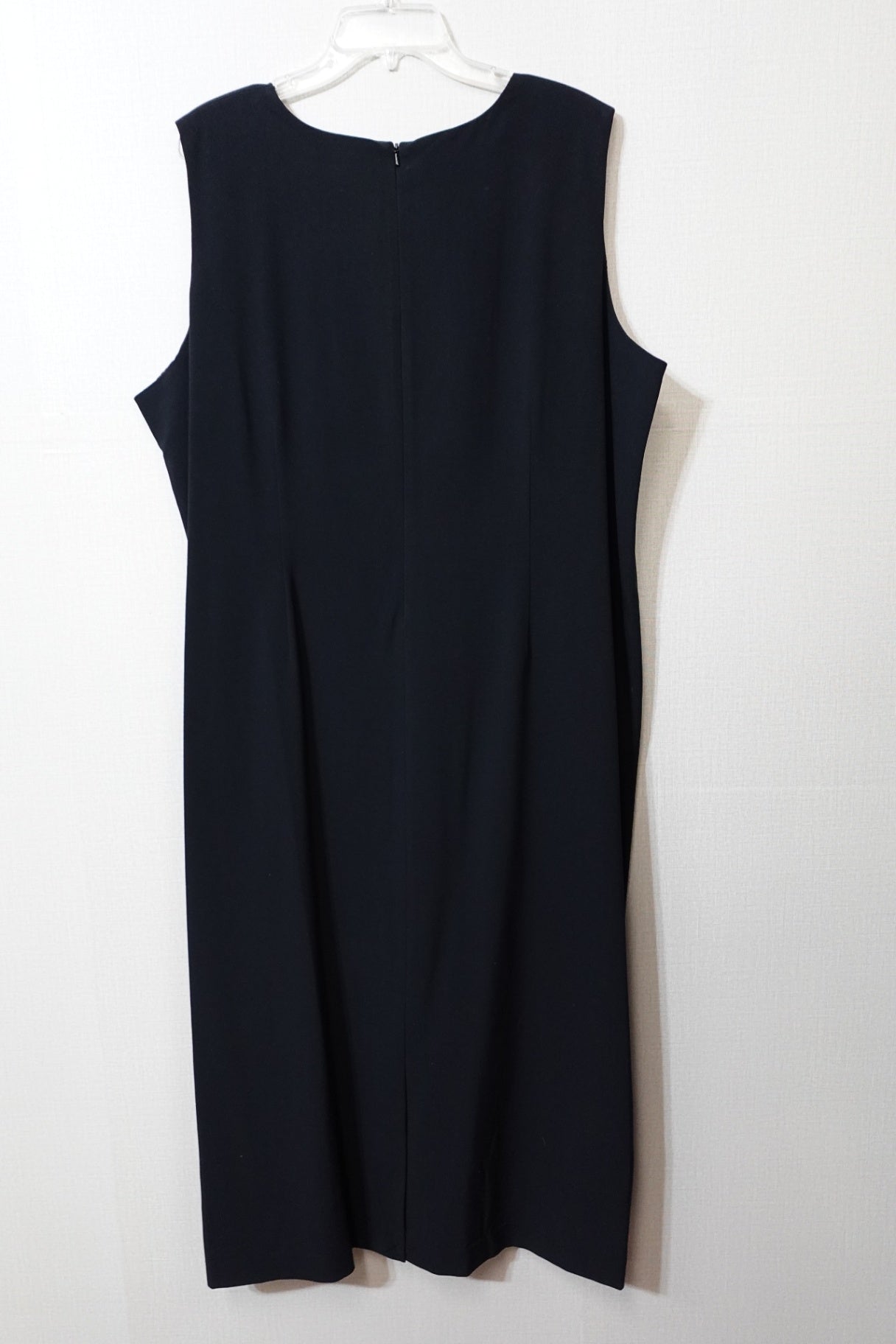 Maggie Barnes, New Dress, Size 24W