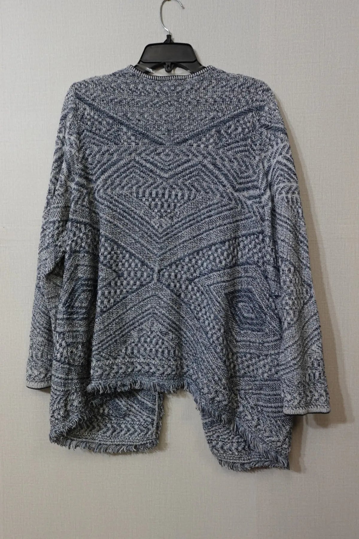 (No Label), Cardigan, Size L (No Label) Cardigan More To Love Consignment