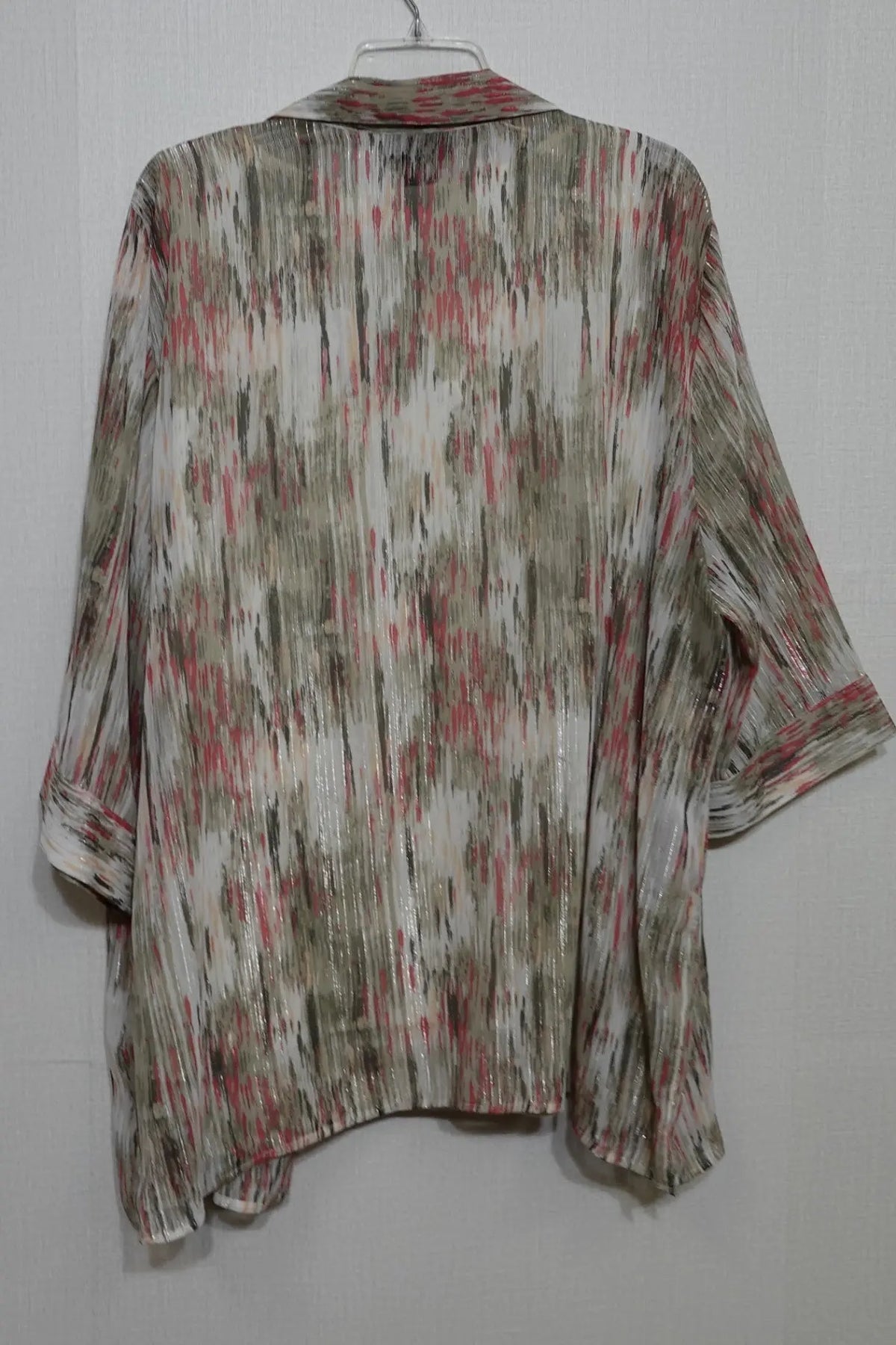 Maggie Barnes, New 3/4 Sleeve Button Down Shirt & Shell Set, Size 22/24W Maggie Barnes New 3/4 Sleeve Button Down Shirt & Shell Set More To Love Consignment