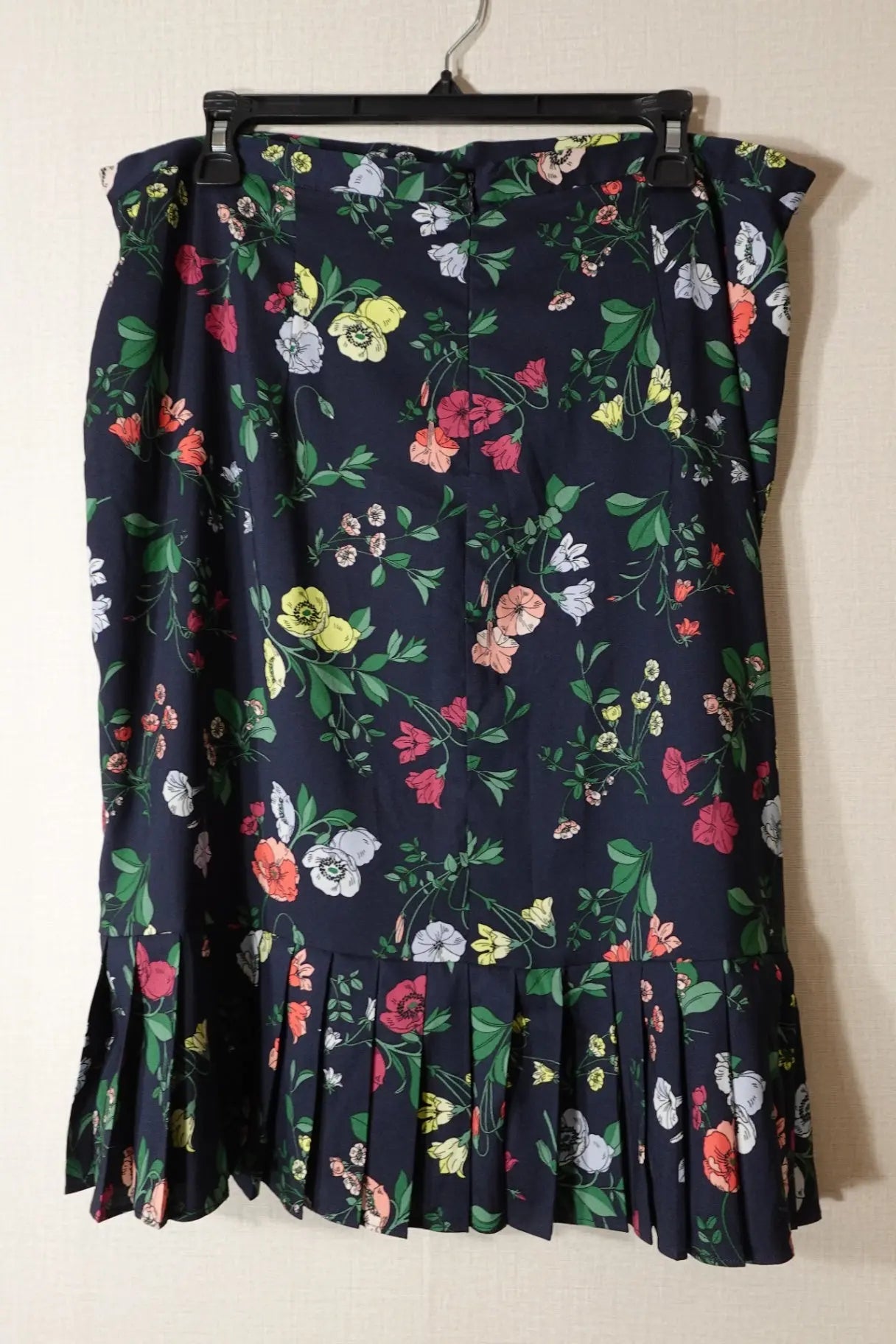 Ann Taylor, Skirt, Size 14 Ann Taylor Skirt More To Love Consignment