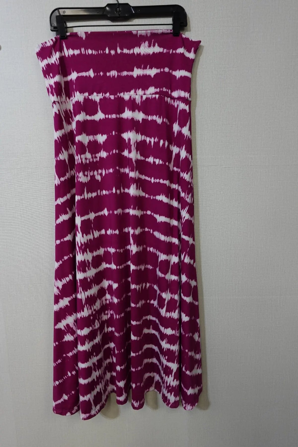 LuLaRoe, Skirt, Size large LuLaRoe Skirt More To Love Consignment