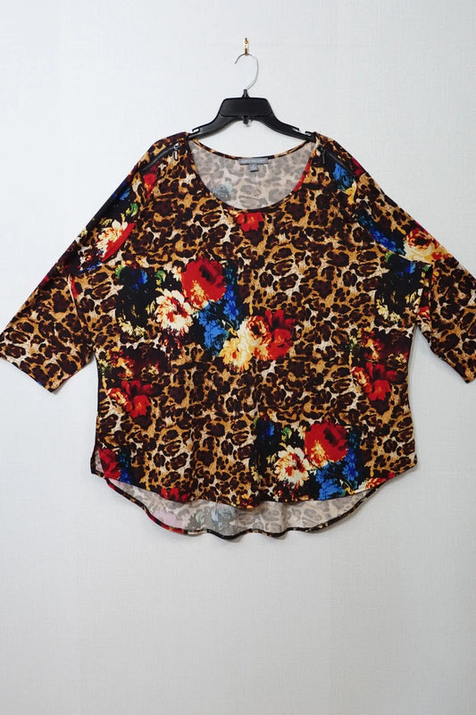 KATE & MALLORY, 3/4 sleeve top, Size 3X KATE & MALLORY 3/4 sleeve top More To Love Consignment