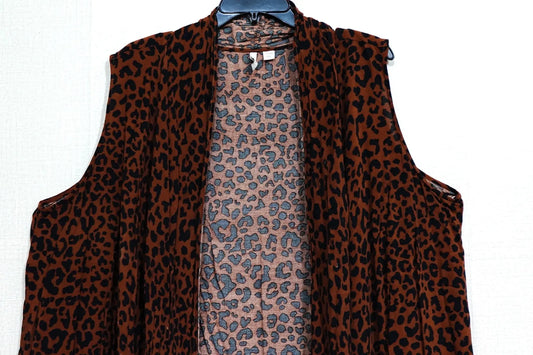 Cato, Vest/Layering , Size Cato Vest/Layering More To Love Consignment