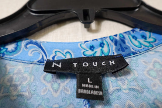N Touch, Short Sleeved Top, Size Large N Touch Short Sleeved Top More To Love Consignment
