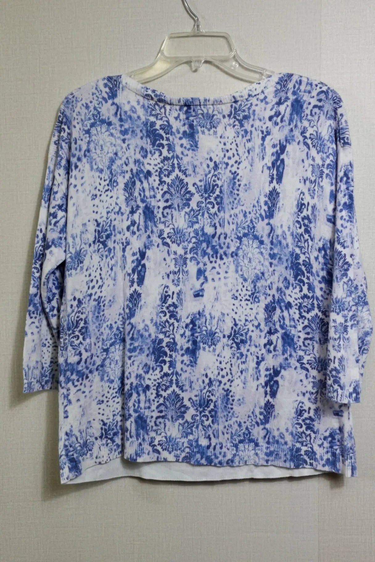 Chico's, 3/4 Sleeve Top, Size Large (Chico's 1) Chico's 3/4 Sleeve Top More To Love Consignment