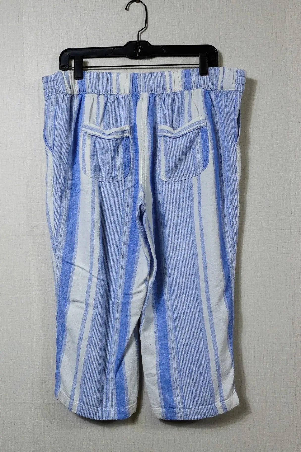 Per se, Cropped Pants, Size Large Per se Cropped Pants More To Love Consignment