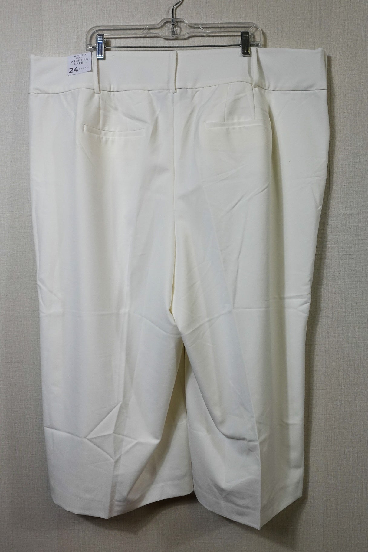 Lane Bryant, New High-Rise Wide-Leg Capri, Size 24