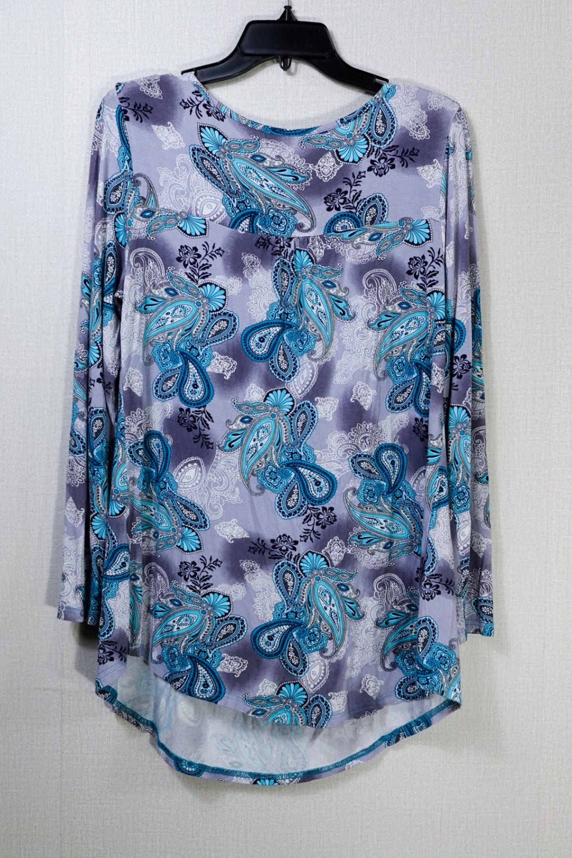sese code, Long Sleeves Top, Size Large