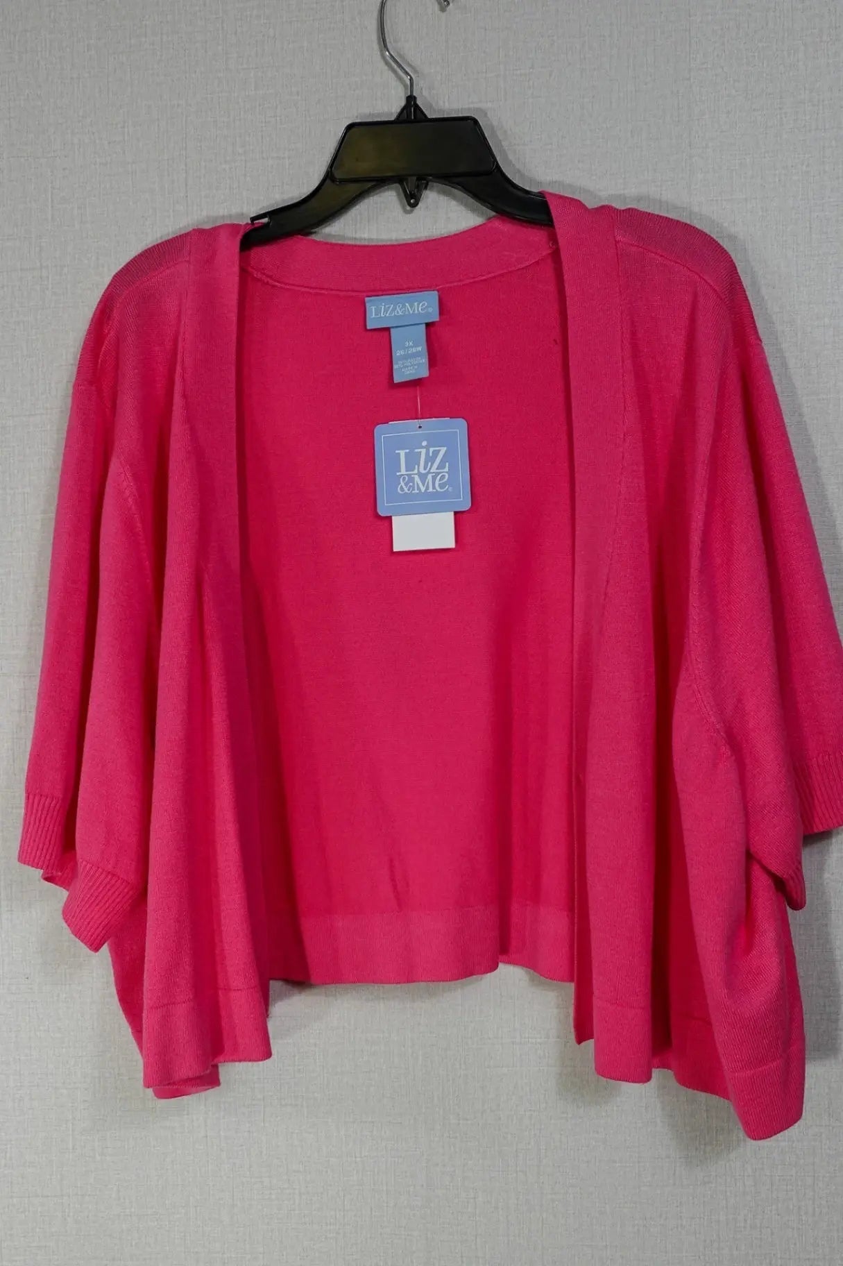 Liz & Me, New Cropped Cardigan, 26/28 Liz & Me New Cropped Cardigan More To Love Consignment