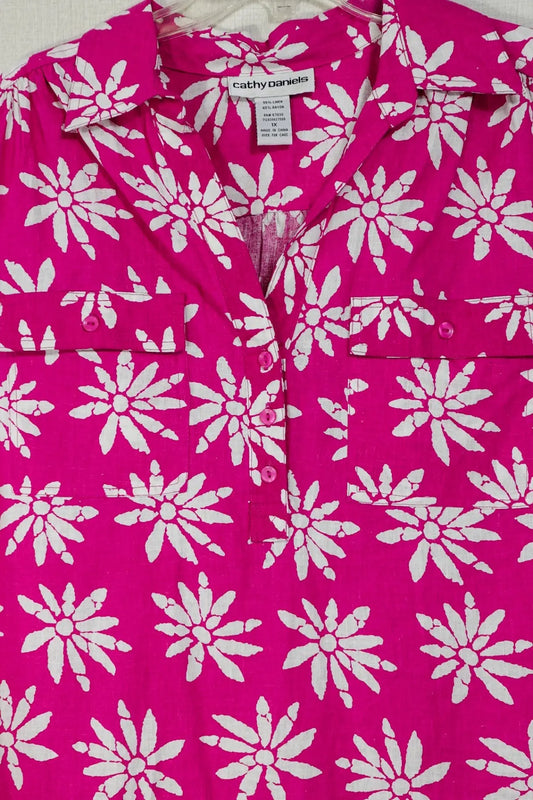 Cathy Daniels, Short Sleeved Top, 2X (1X) Cathy Daniels Short Sleeved Top More To Love Consignment