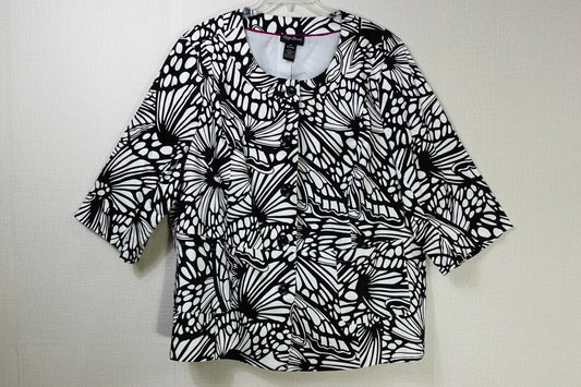 Maggie Barnes, Light Jacket, 22/24W Maggie Barnes Light Jacket More To Love Consignment