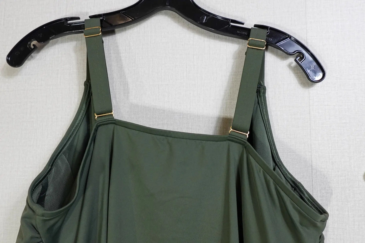 Lands' End, Swim Tankini, L 14-16 DDD Lands' End Swim Tankini More To Love Consignment