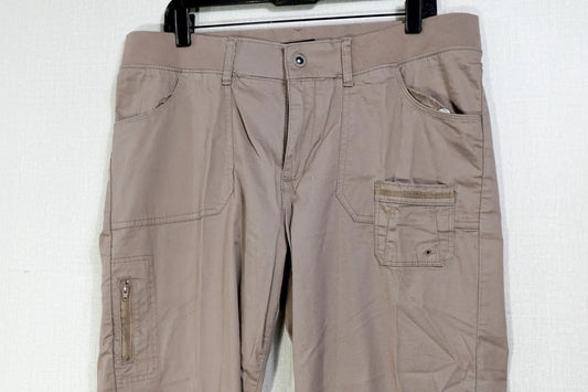Lee, Pants, 14 MEDIUM Lee Pants More To Love Consignment
