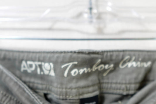 Apt. 9, Capri Pants - tomboy chino, 18W Apt. 9 Capri Pants - tomboy chino More To Love Consignment