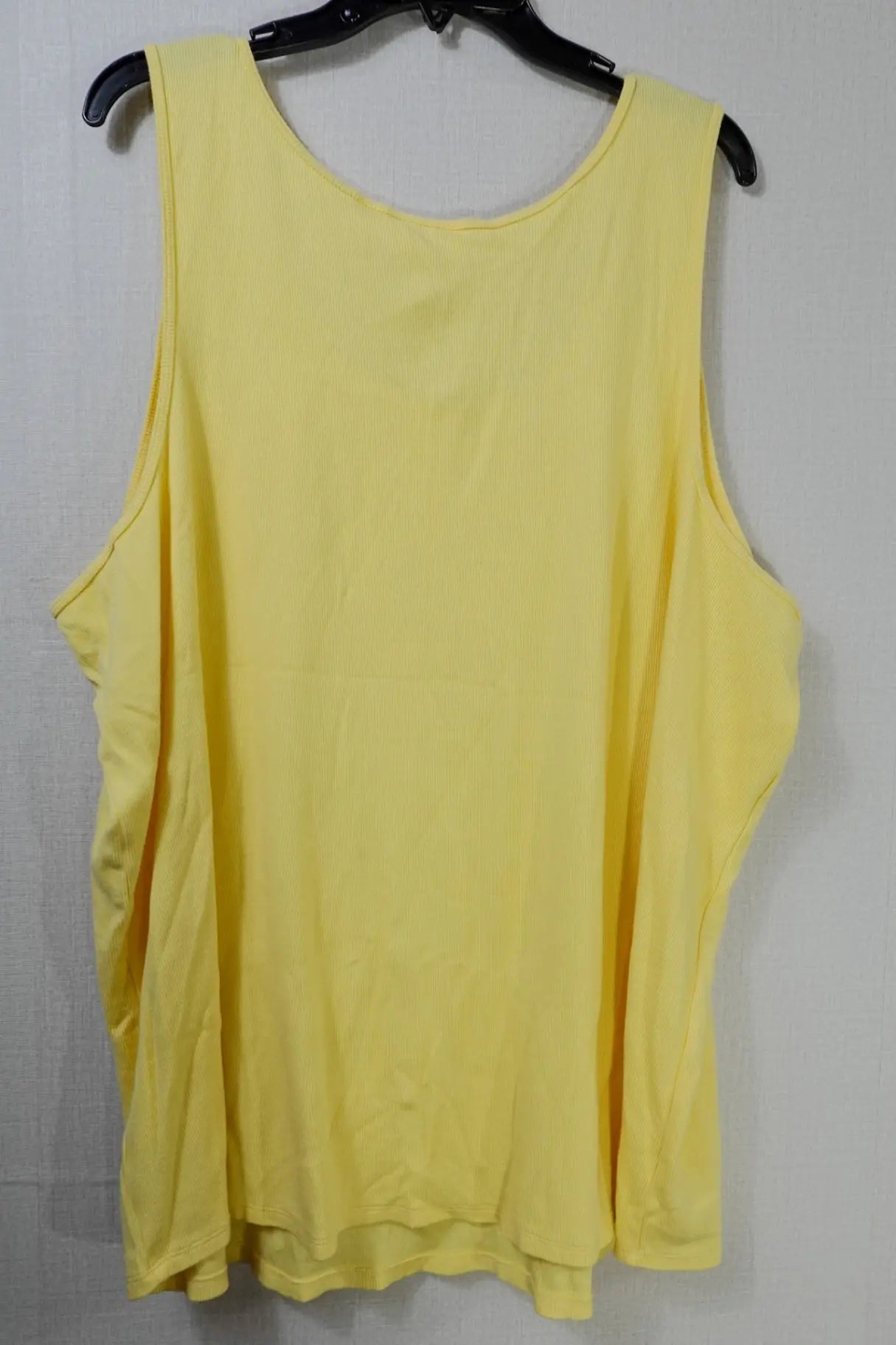 Belle Kim Gravel, Sleeveless top, 4X Belle Kim Gravel Sleeveless top More To Love Consignment