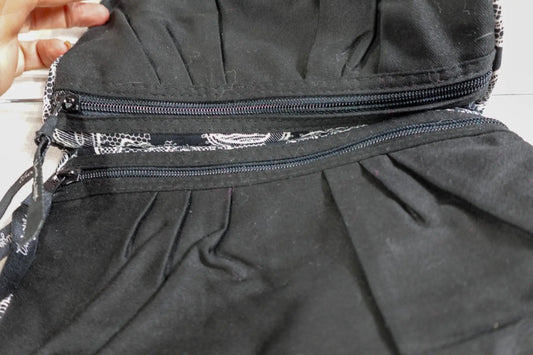 (No Label), Folded Clutch Bag, Clutch (No Label) Folded Clutch Bag More To Love Consignment