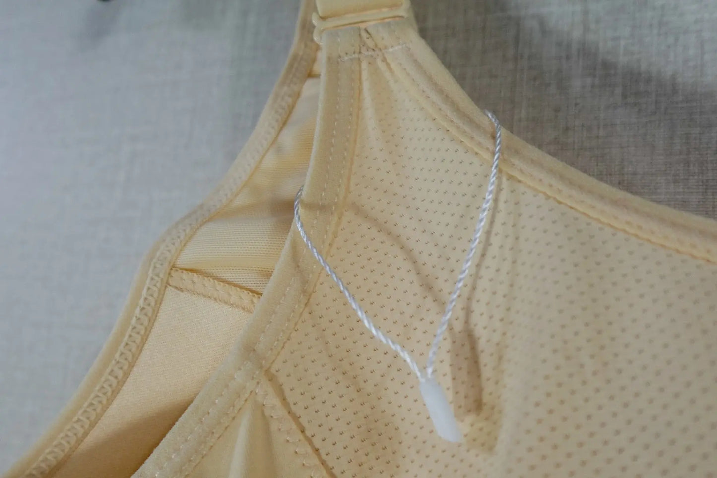 (No Label), Bra, XL (No Label) Bra More To Love Consignment