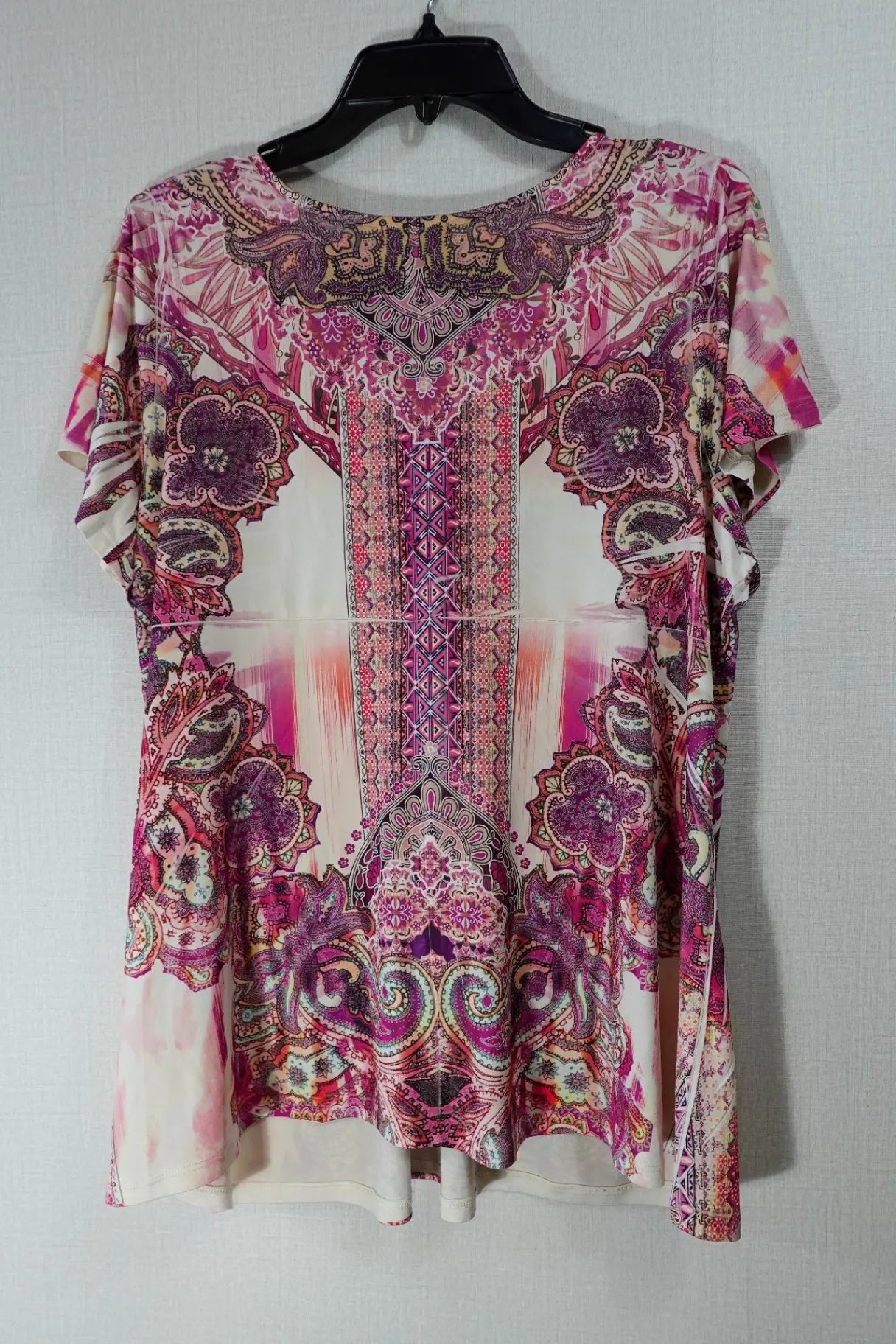 One World, Short Sleeved Top, 1X One World Short Sleeved Top More To Love Consignment