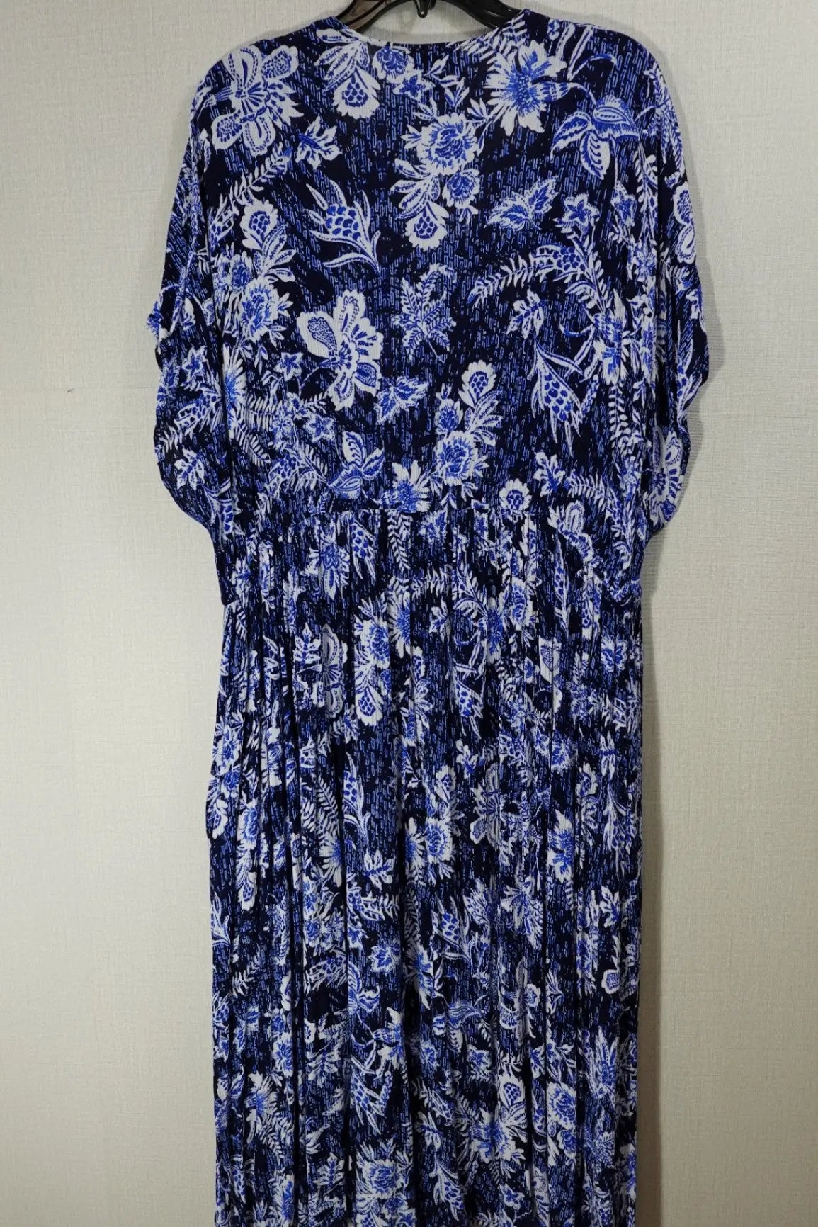 Torrid, Kimono/Layering Piece, 1x/2x Torrid Kimono/Layering Piece More To Love Consignment