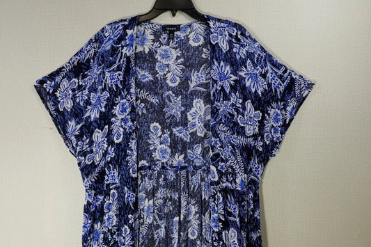Torrid, Kimono/Layering Piece, 1x/2x Torrid Kimono/Layering Piece More To Love Consignment