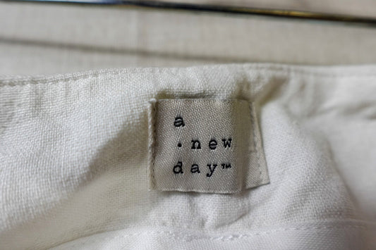 A New Day, Pants, 14 A New Day Pants More To Love Consignment