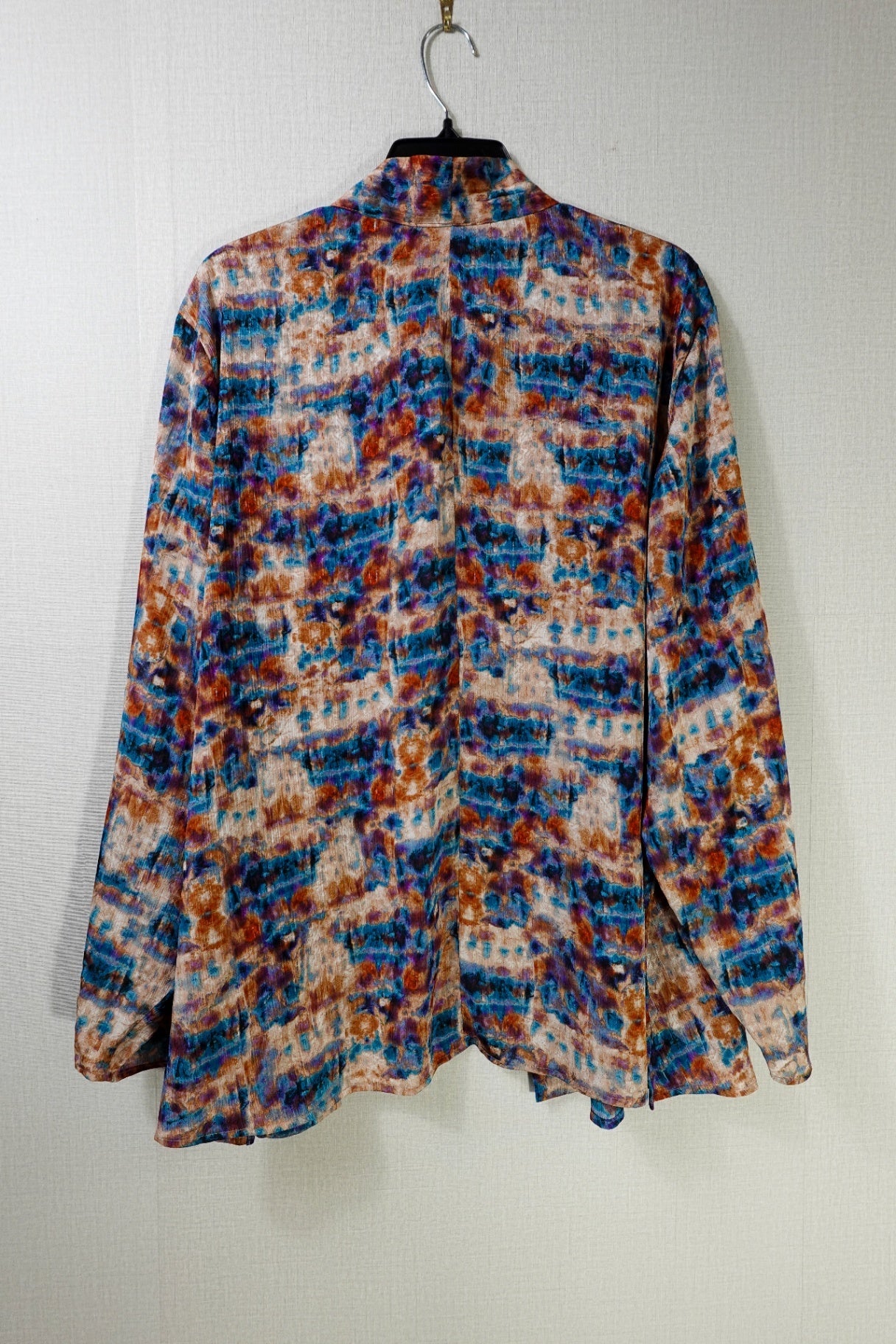 Investments Woman, Cardigan, 3X Investments Woman Cardigan More To Love Consignment