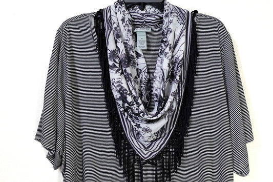 Catherines, New Short Sleeved Top W/ Detachable shawl, 2X