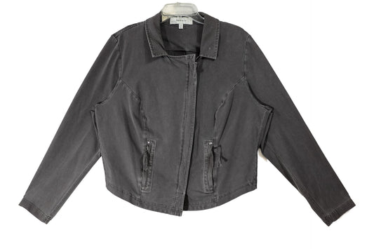 Torrid, Jacket Short Bomber, 2X Torrid Jacket Short Bomber More To Love Consignment