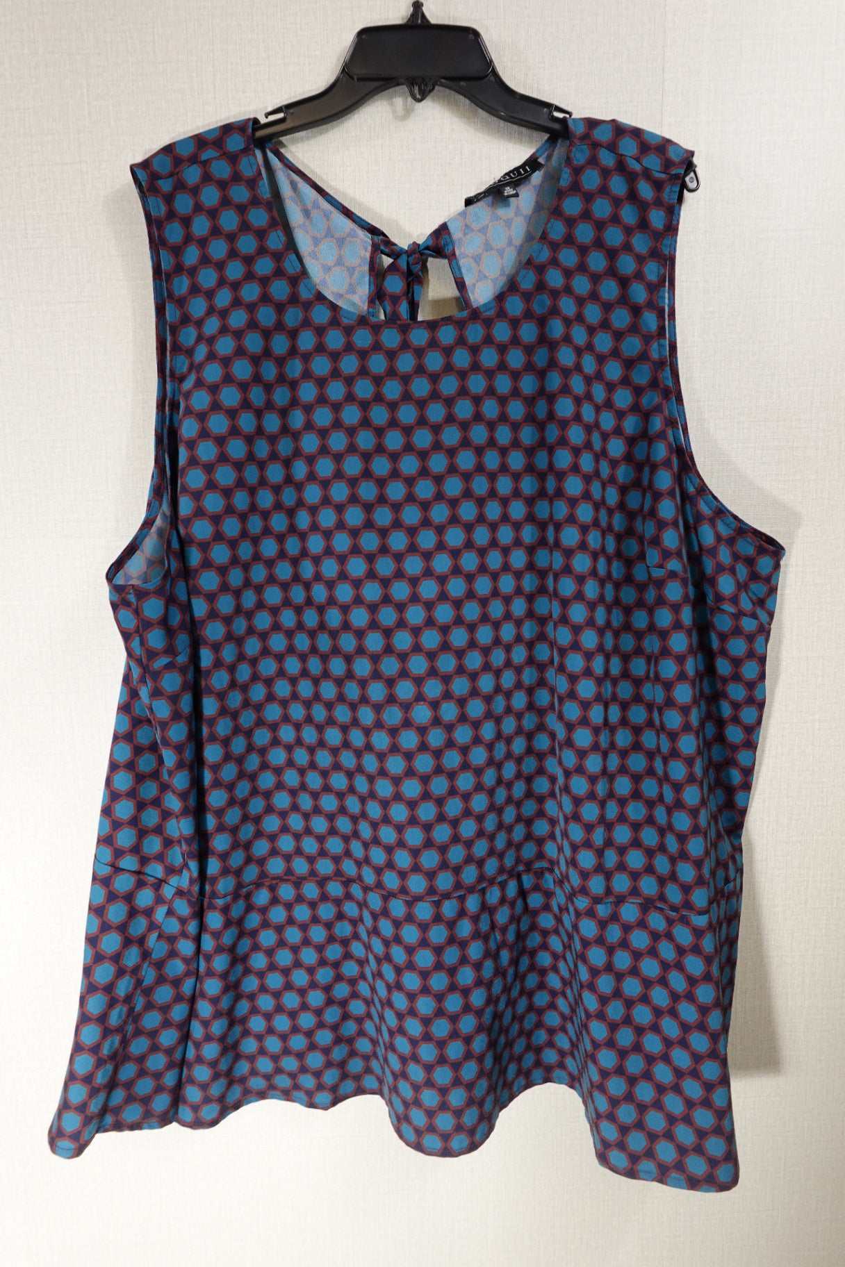 Eloquii, Sleeveless Top, 28 Eloquii Sleeveless Top More To Love Consignment