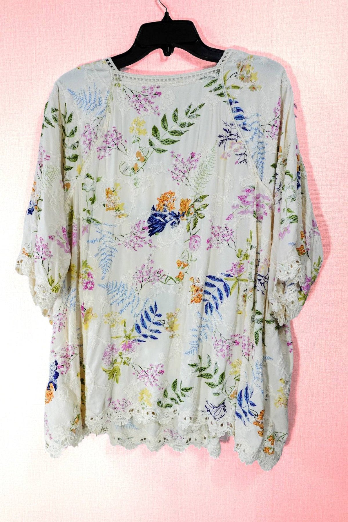 Solitaire, Short Sleeved Top, 1X Solitaire Short Sleeved Top More To Love Consignment