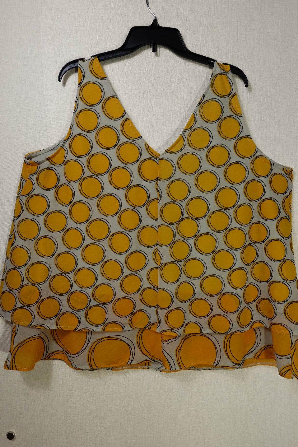 Lane Bryant, Sleeveless top, 22/24 Lane Bryant Sleeveless top More To Love Consignment