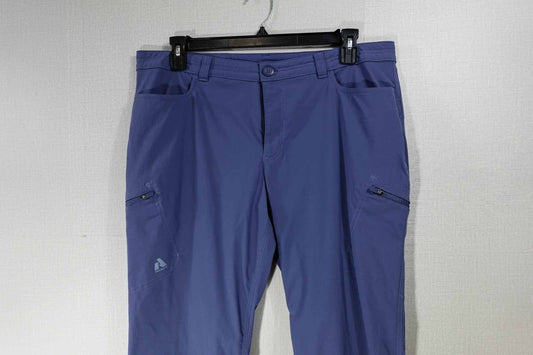 Eddie Bauer, Activewear pants, 16 Eddie Bauer Activewear pants More To Love Consignment