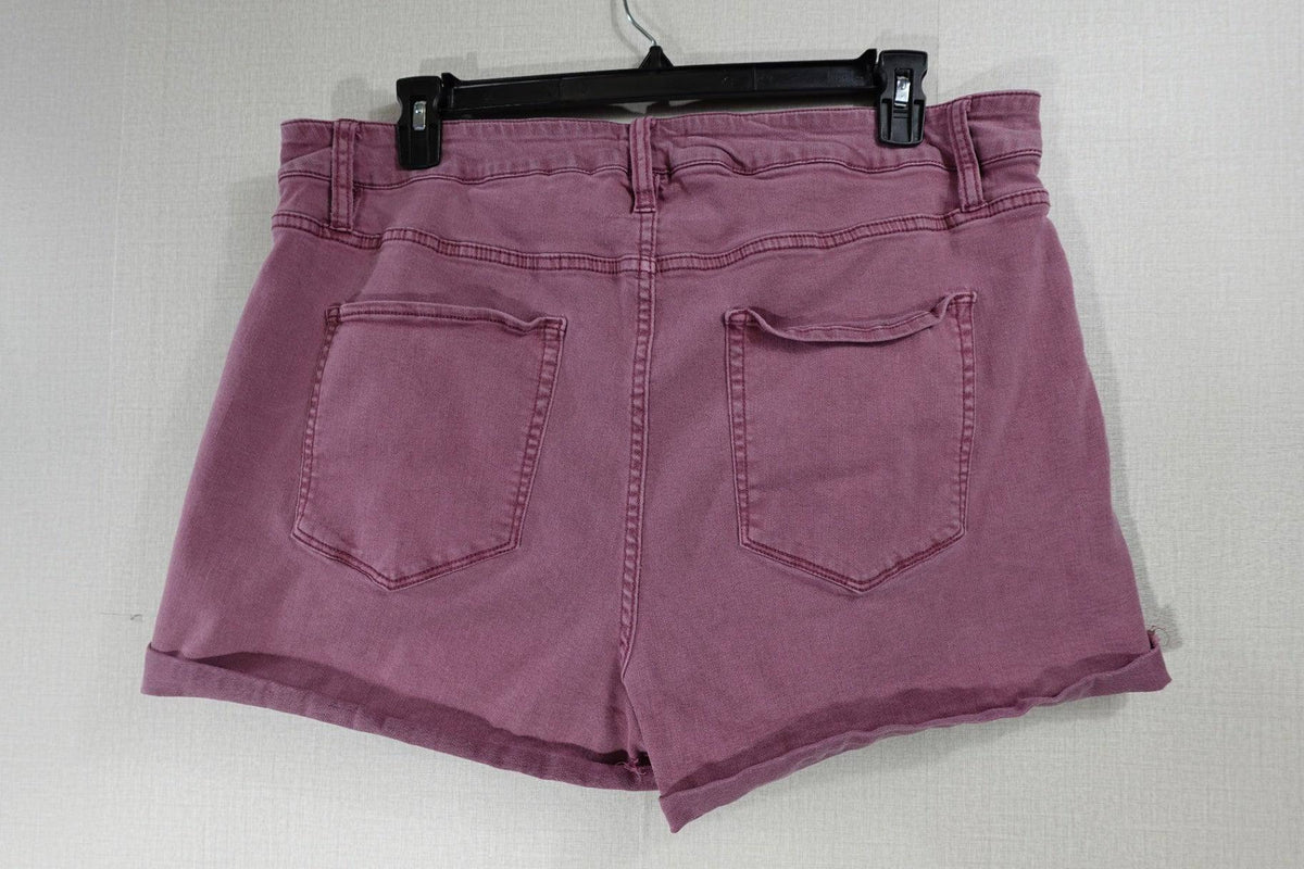 Ava & Viv, Shorts, 20W Ava & Viv Shorts More To Love Consignment