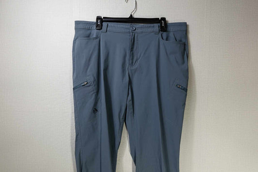 Eddie Bauer, Activewear pants, 16 Eddie Bauer Activewear pants More To Love Consignment
