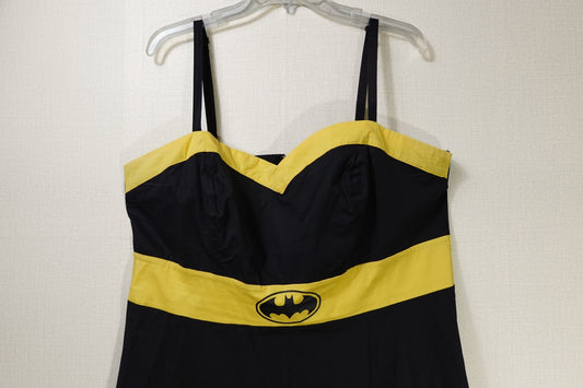 Batman / DC Comics, Dress, 18 Batman / DC Comics Dress More To Love Consignment