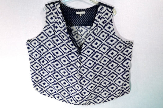 Skies Are Blue, Sleeveless top, 2X Skies Are Blue Sleeveless top More To Love Consignment