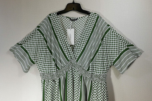BloomChic, New Dress, 22/24 , Polyester