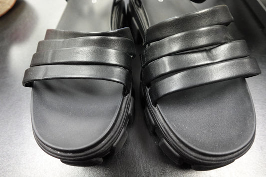 TORRID, Sandals, 10.5