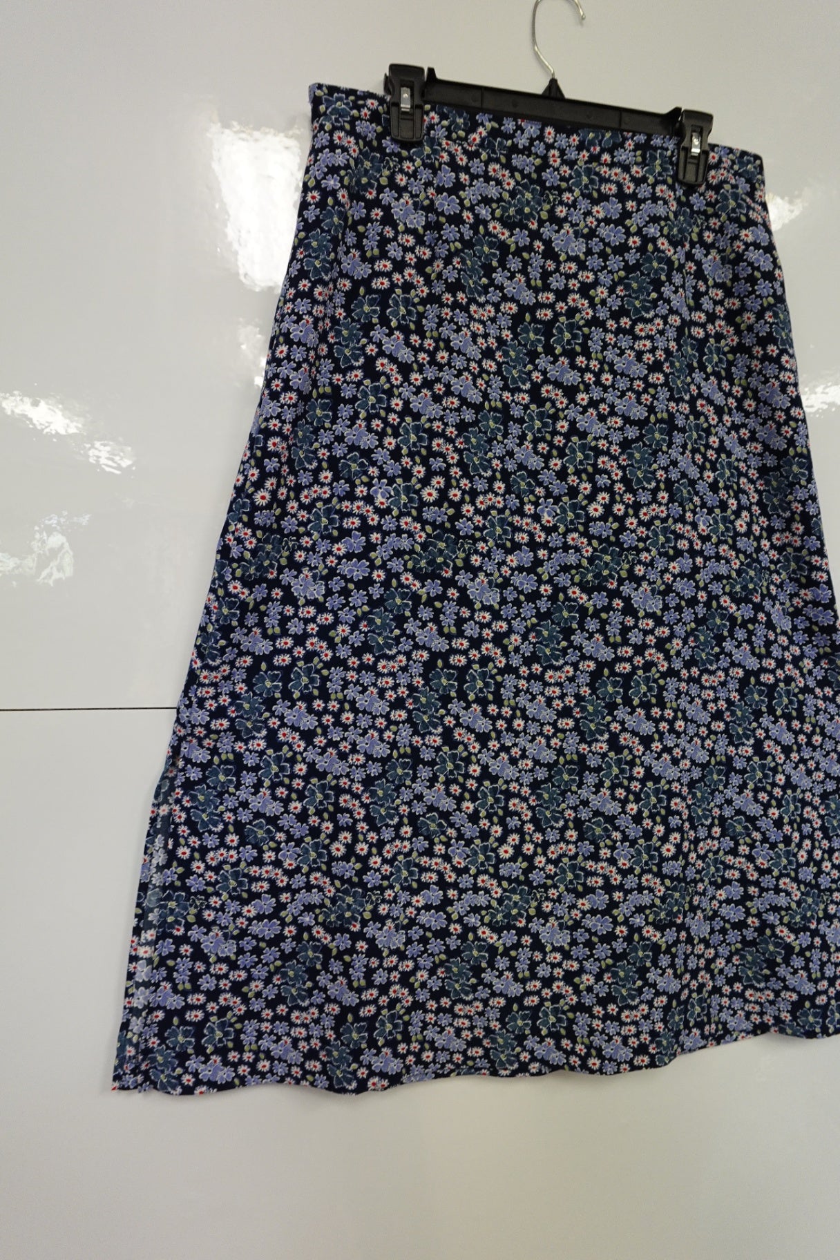 Christopher Banks, Skirt, 14