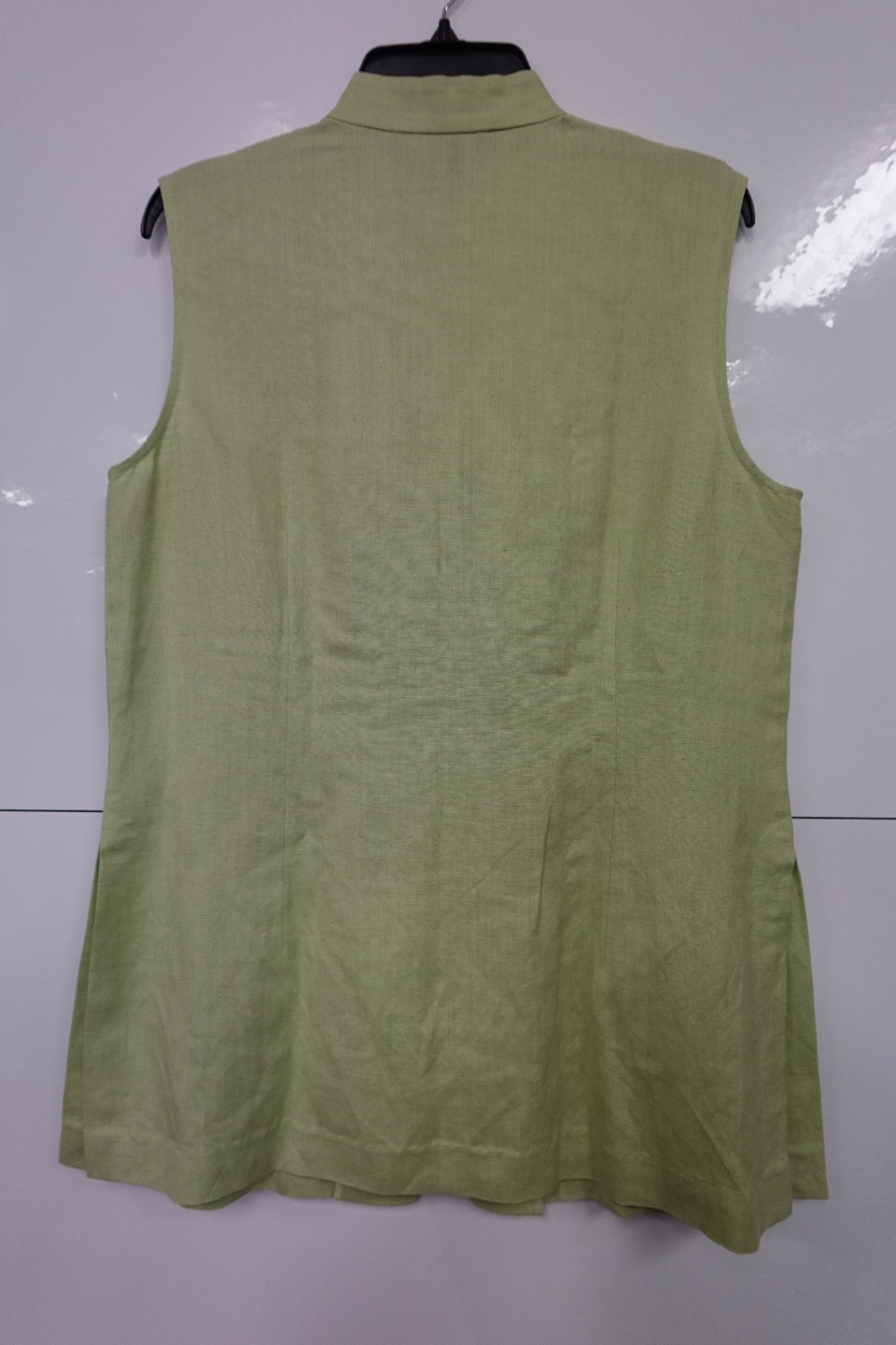 Cynthia Howie, Sleeveless blouse, 16