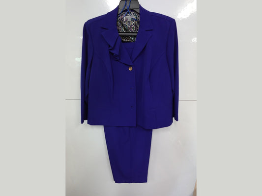 Danny and nicole, Suit, 20W