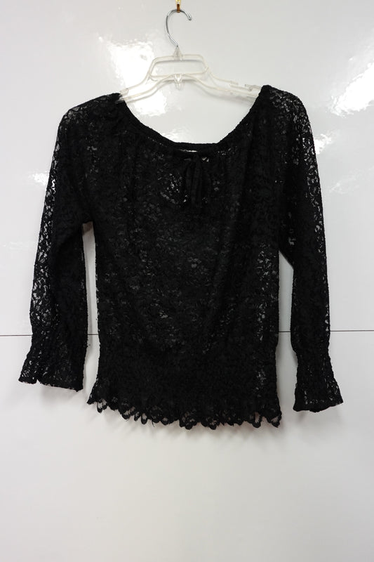 Claudia RIchard, Lace Top, L