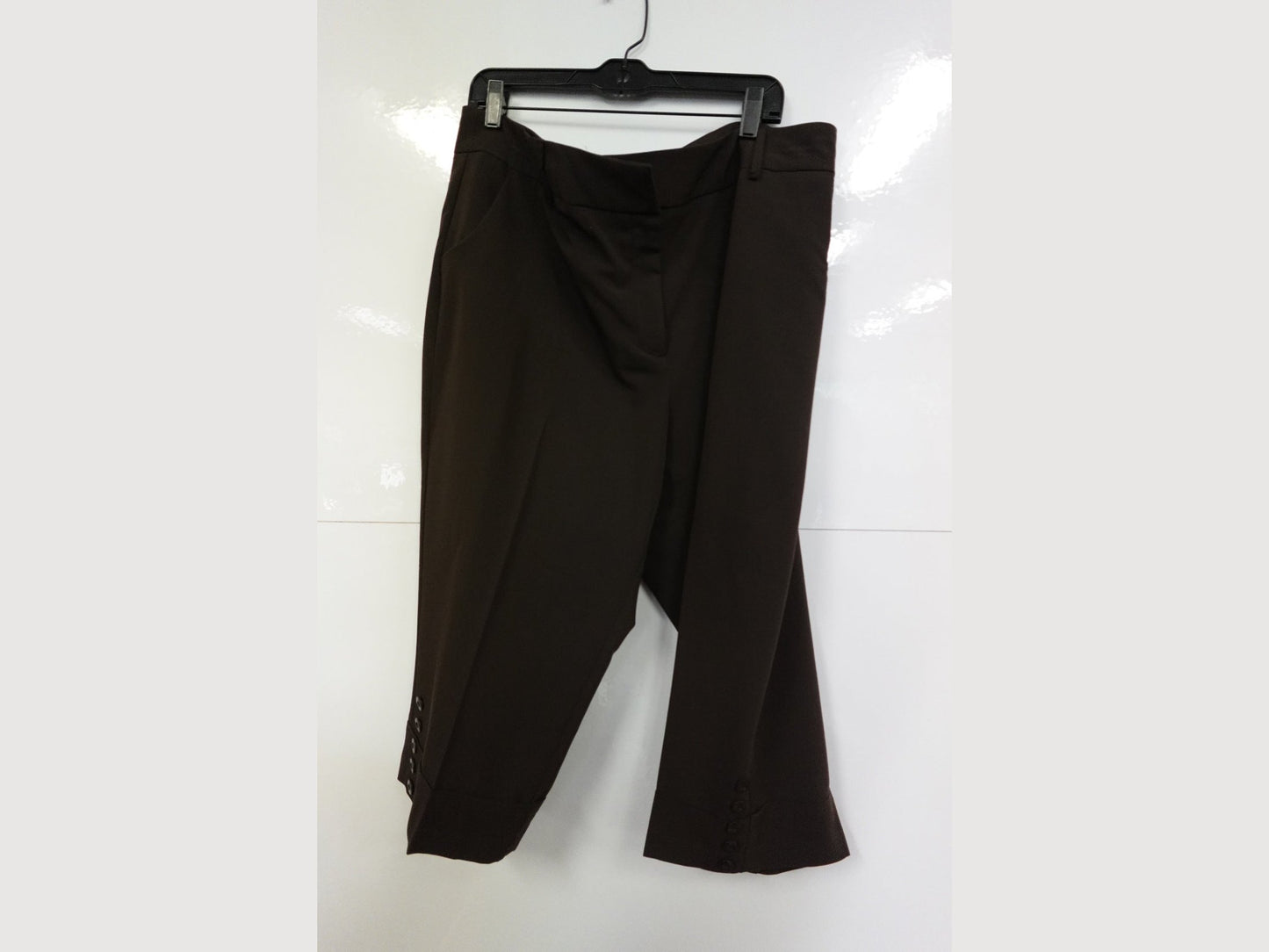 NEW Dressbarn, Pants, 20
